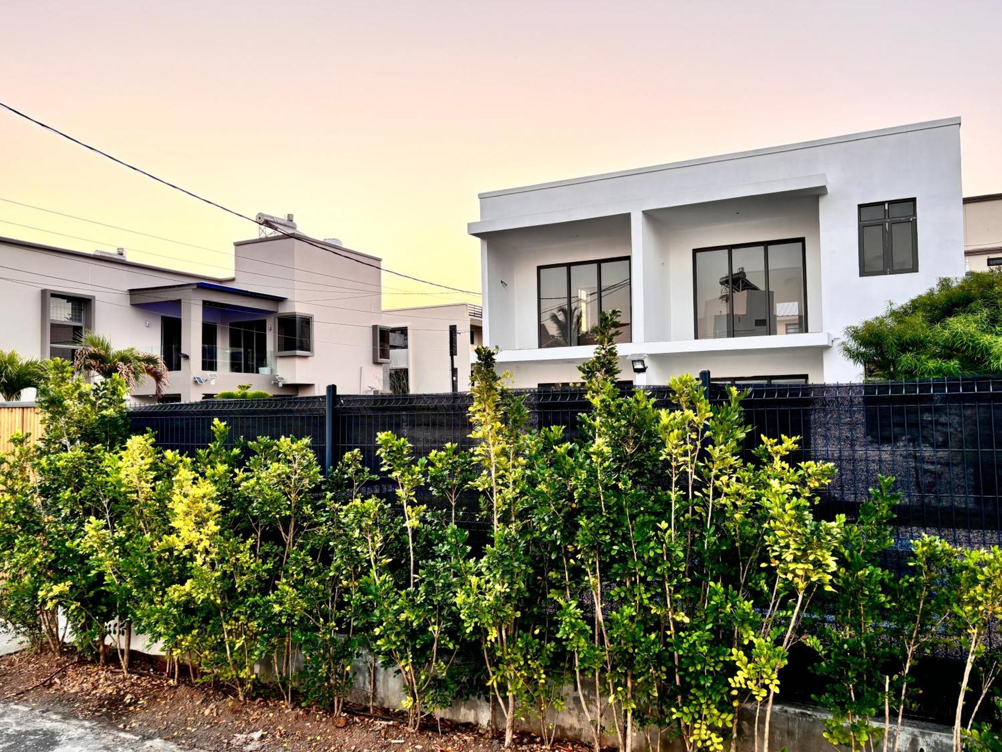 Maison Mont Choisy - One Or Two Bedrooms Apartment Trou aux Biches Dış mekan fotoğraf